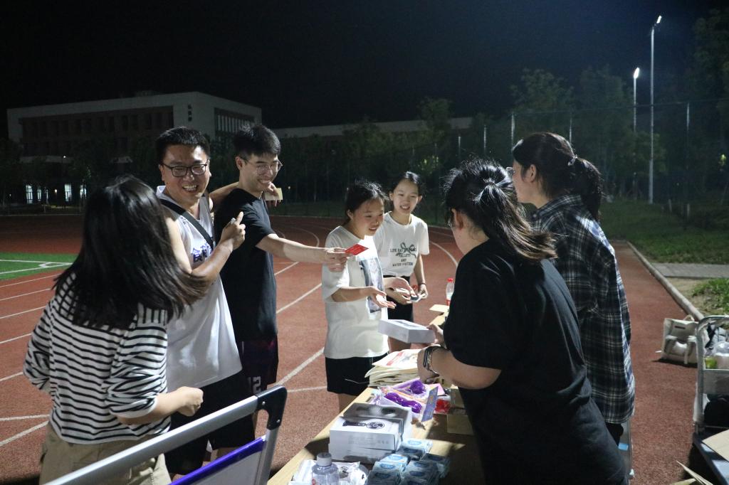 酷爱成人网
